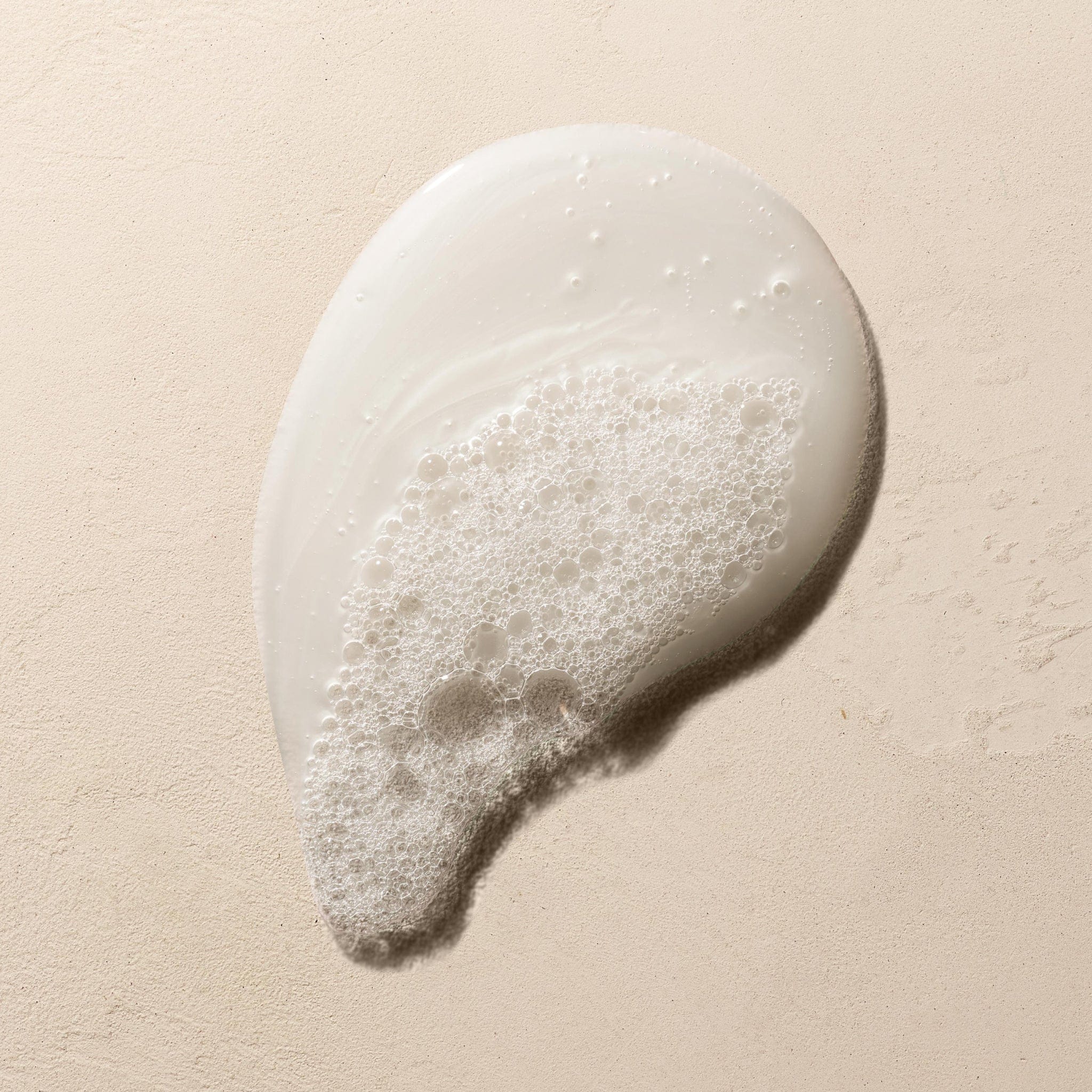 Argan Moisture Plump Shampoo - Image 3